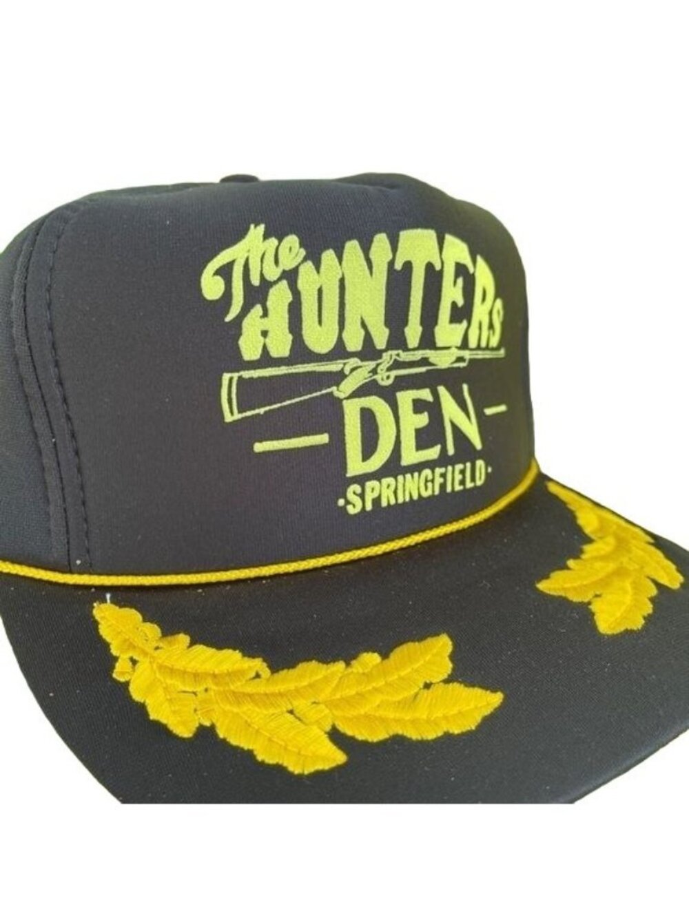 Trucker Snapback Hat Hunters Den Black Gold Leaves Foam Otto Cap OS VTG Man Cave
